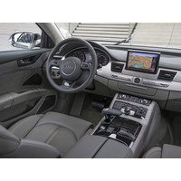 Легковой Audi A8 L Sedan (2013)
