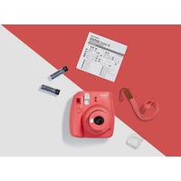 Фотоаппарат Fujifilm Instax Mini 9 Poppy Red (красный)