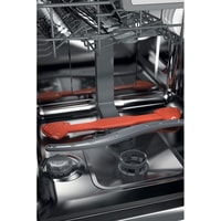 Встраиваемая посудомоечная машина Hotpoint-Ariston HIC 3C26N WF