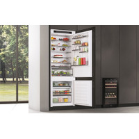 Холодильник Haier HE7195BCMW
