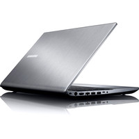 Ноутбук Samsung Chronos 700Z5A (NP-700Z5A-S01RU)