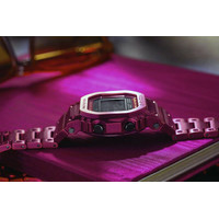 Наручные часы Casio G-Shock GMW-B5000RD-4E