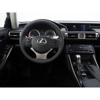 Легковой Lexus IS 300h Luxury 2 Sedan 2.5i E-CVT (2013)