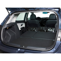 Легковой KIA Cee`d 5-door Comfort Hatchback 1.6i 6MT (2012)
