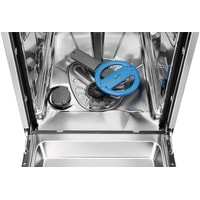 Встраиваемая посудомоечная машина Electrolux EMM43202L