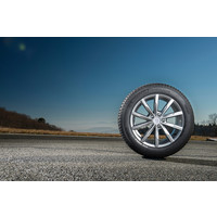 Всесезонные шины Michelin CrossClimate 225/55R17 101W