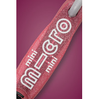 Трехколесный самокат Micro Mini Micro Deluxe LED (блестящий розовый)