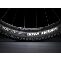 Велосипед Trek Marlin 8 27.5 S 2022 (черный/синий)