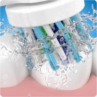 Комплект зубных щеток Oral-B Pro 2 2950N