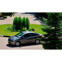 Легковой Hyundai Accent Premium Sedan 1.6i 6AT (2014)