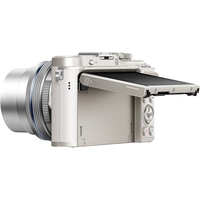 Беззеркальный фотоаппарат Olympus PEN E-PL9 Kit 14-42mm EZ (белый)