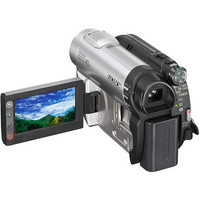 Видеокамера Sony DCR-DVD610