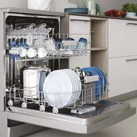 Отдельностоящая посудомоечная машина Indesit DFC 2B+16 S