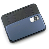 Кнопочный телефон Samsung F700 Ultra Smart