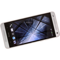 Смартфон HTC One mini