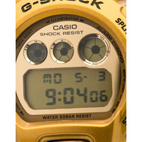 Наручные часы Casio DW-6900GD-9