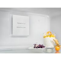Холодильник Electrolux LNC7ME32X3