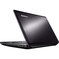 Игровой ноутбук Lenovo IdeaPad Y580