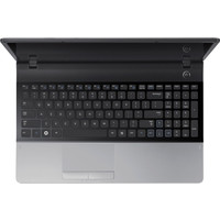 Ноутбук Samsung 300E5A (NP-300E5A-S0HRU)