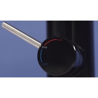 Проточный электрический водонагреватель-кран Electrolux Taptronic (черный)