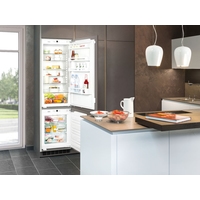 Холодильник Liebherr SBS 33I2 Comfort
