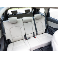 Легковой Hyundai Grand Santa Fe Premium SUV 2.2td 6AT 4WD (2013)