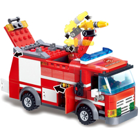 Конструктор KAZI 8054 Пожарный автомобиль (206 шт.)