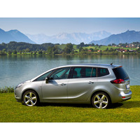 Легковой Opel Zafira Enjoy Tourer 1.6t 6AT (2011)