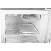 Однокамерный холодильник CENTEK CT-1702