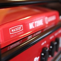 Бензиновый генератор Maxcut MC 7200E