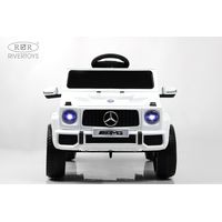 Электромобиль RiverToys Mercedes-AMG G63 G222GG (белый)