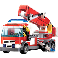 Конструктор KAZI 8053 Пожарный автомобиль (244 шт.)