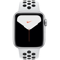 Умные часы Apple Watch Nike Series 5 40 мм (алюминий серебристый/чистая платина)