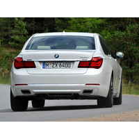 Легковой BMW 740d xDrive Sedan 3.0td 8AT (2012)