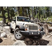 Легковой Jeep Wrangler Unlimited Rubicon Offroad 2.8td 5MT 4WD (2011)
