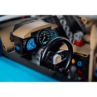Конструктор LEGO Technic 42083 Bugatti Chiron