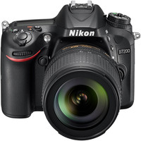 Зеркальный фотоаппарат Nikon D7200 Kit 18-105mm VR