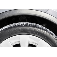 Зимние шины Nokian Tyres Hakkapeliitta R3 SUV 215/70R16 100R