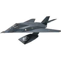 Сборная модель Revell Тактический малозаметный самолет F-117 Nighthawk