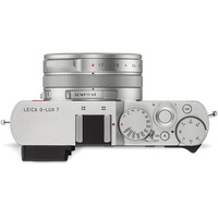 Фотоаппарат Leica D-Lux 7 (серебристый)