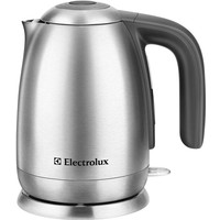 Электрический чайник Electrolux EEWA7100
