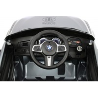 Электромобиль RiverToys BMW 6 GT JJ2164 (серый глянец)