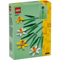 Конструктор LEGO Creator Expert 40747 Нарциссы