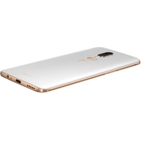 Смартфон OnePlus 6 8GB/128GB (белый)