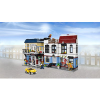 Конструктор LEGO 31026 Bike Shop & Cafe