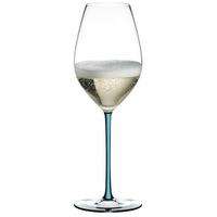Бокал для вина Riedel Fatto a Mano Champagne 4900/28T