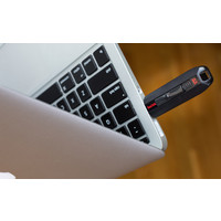 USB Flash SanDisk Extreme 16GB (SDCZ80-016G-G46)