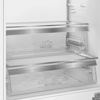 Холодильник Hotpoint-Ariston HBT 400I