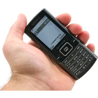 Кнопочный телефон Samsung D780 DuoS