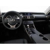 Легковой Lexus IS 300h Executive Sedan 2.5i E-CVT (2013)